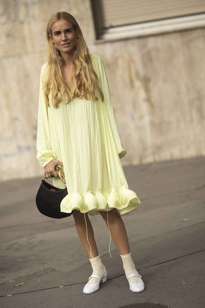 画像: イエローの装いで生き生きと！