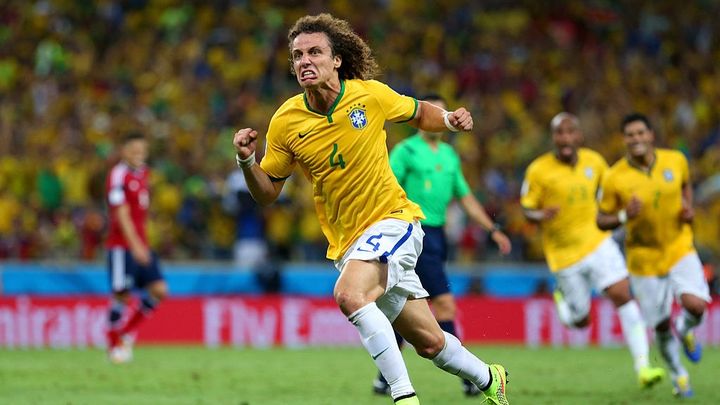 W杯出場の元ブラジル代表らの乗った車が交通事故に…クラブは選手への支援を表明