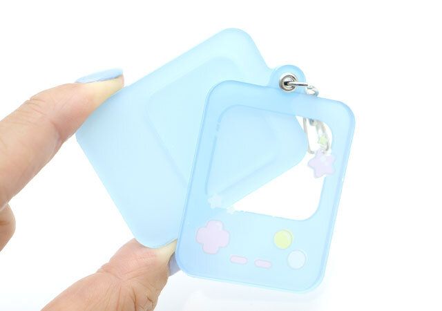 ダイソーのスライド式のフォトキーホルダー