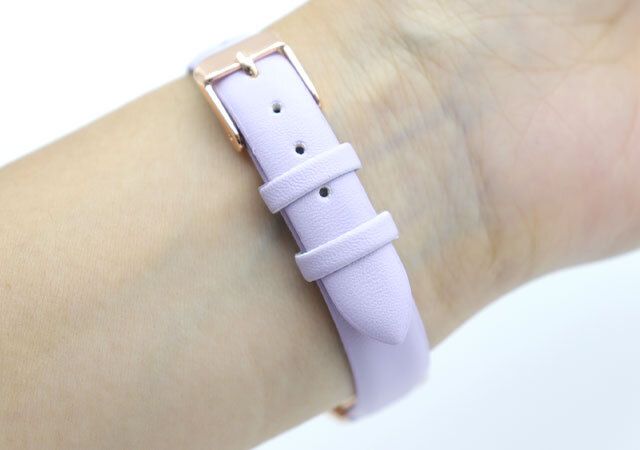 ダイソーのベルト2本付きなレディース腕時計（ディズニープリンセス）