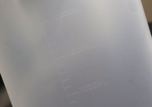 ダイソーのメモリ付き耐熱ピッチャー（2L）