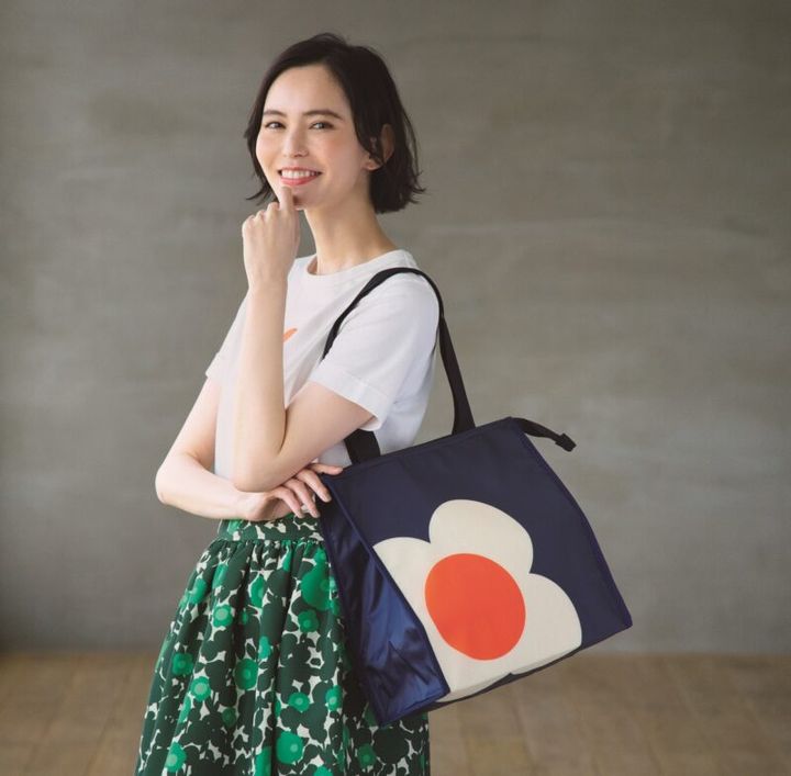 雑誌付録、オーラ・カイリーの保冷バッグ