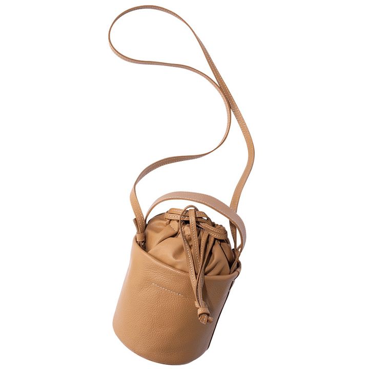 ザハイライツのミニバッグ