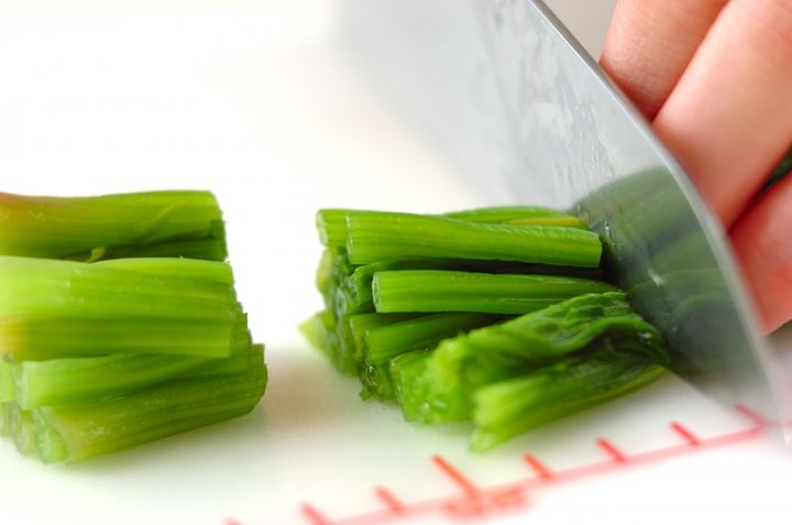 ホウレン草ののりつく和えの下準備1