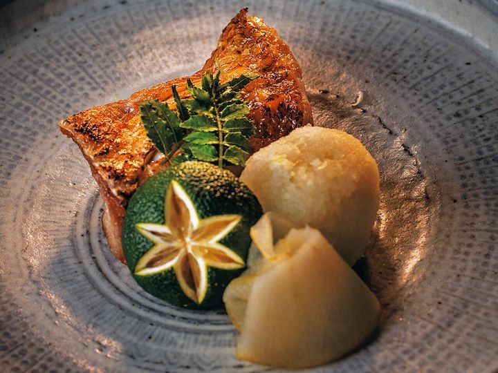 赤坂『赤坂 港かっぽれ』の「のどぐろ塩焼き」