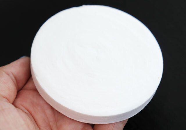 ダイソーの備蓄用圧縮バスタオル