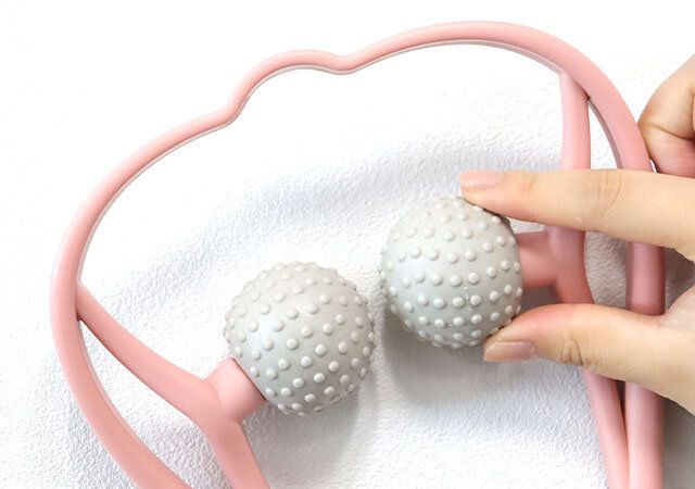 ダイソーのネックローラーのボール