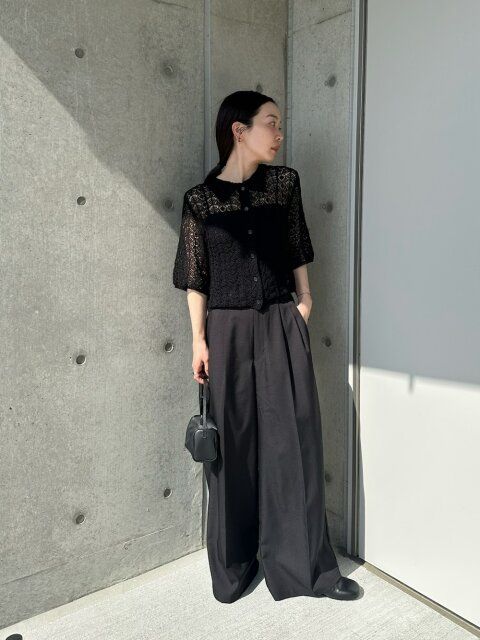 オールブラックコーデ3