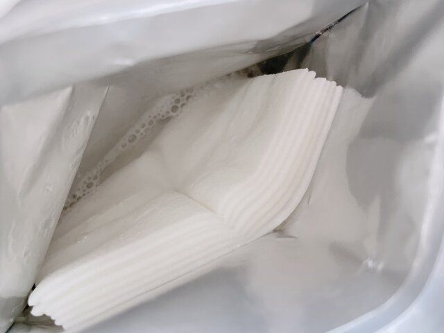 なめらか本舗 薬用リンクルエッセンスマスク ホワイト 中身