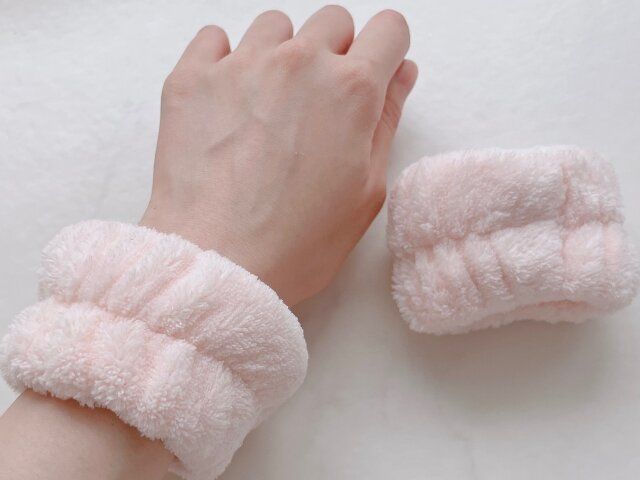 cosparade FUWA PANDA 洗顔リストバンド 腕に付ける