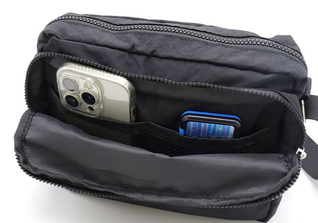 宝島社のフォンチュナーレのショルダーバッグの付録7