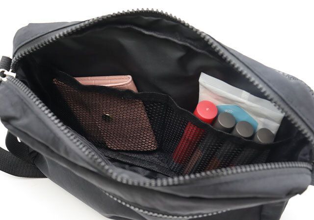 宝島社のフォンチュナーレのショルダーバッグの付録10