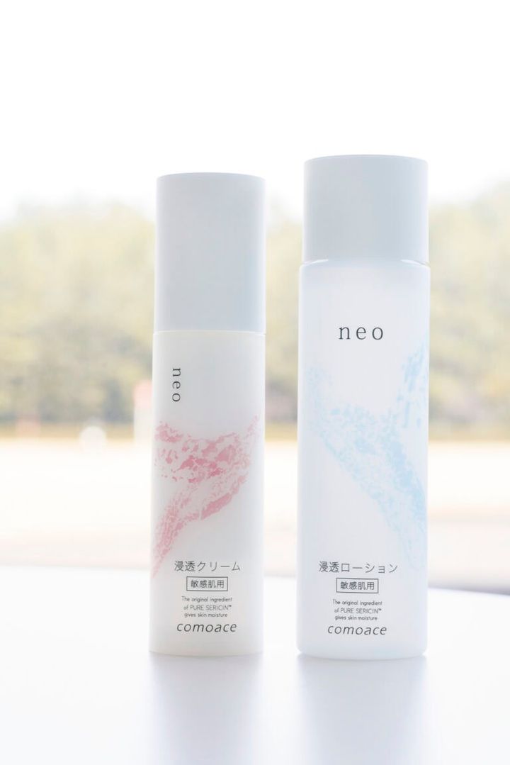 コモエース ネオ 浸透ローション 150㎖ ¥4,290、 同 浸透クリーム 60g ¥6,490