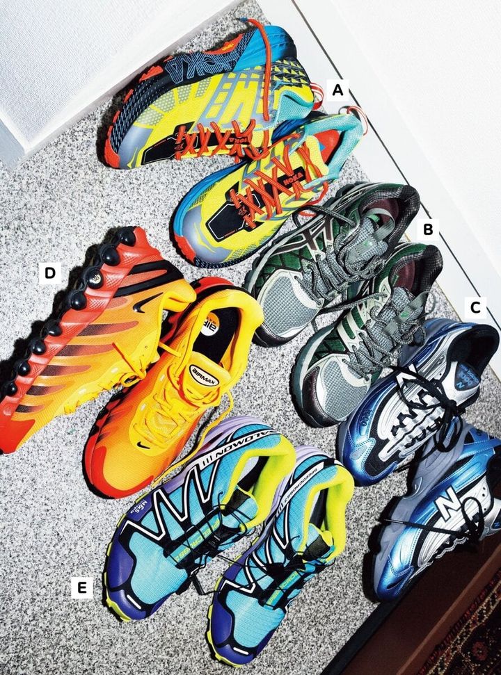 春夏「旬」の派手色スニーカー5選