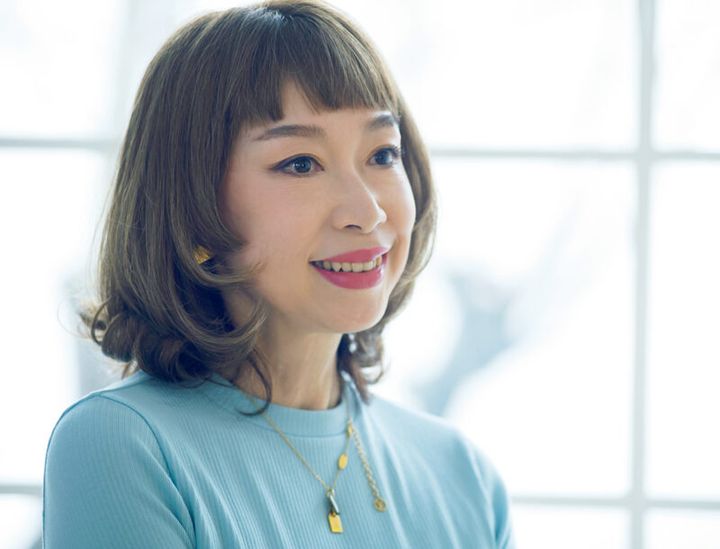 野宮真貴さん 1960 年生まれ。「ピチカート・ファイヴ」3代目ヴォーカリストとして、「渋谷系」のアイコンに。解散後はソロとして活動。４月のGWには九州ツアー開催。 http://www.missmakinomiya.com/