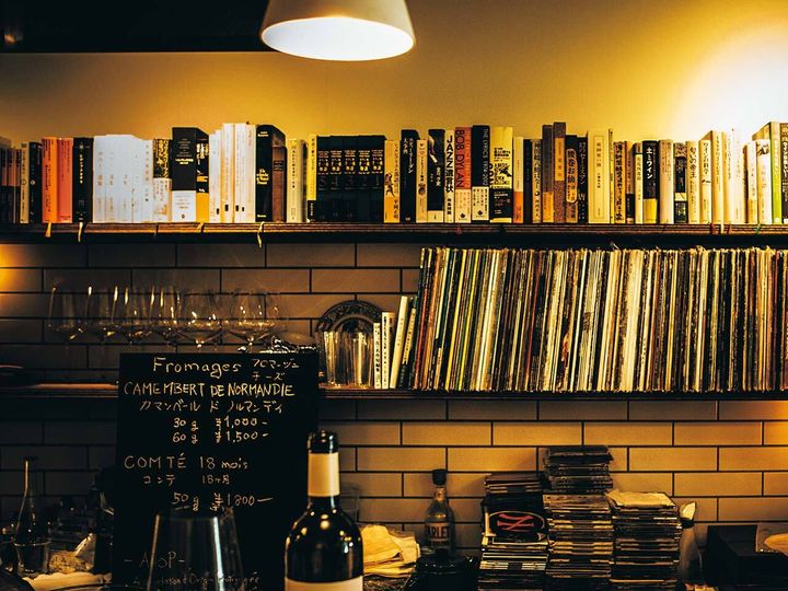 浅草『ボーゼスプリ』の内観