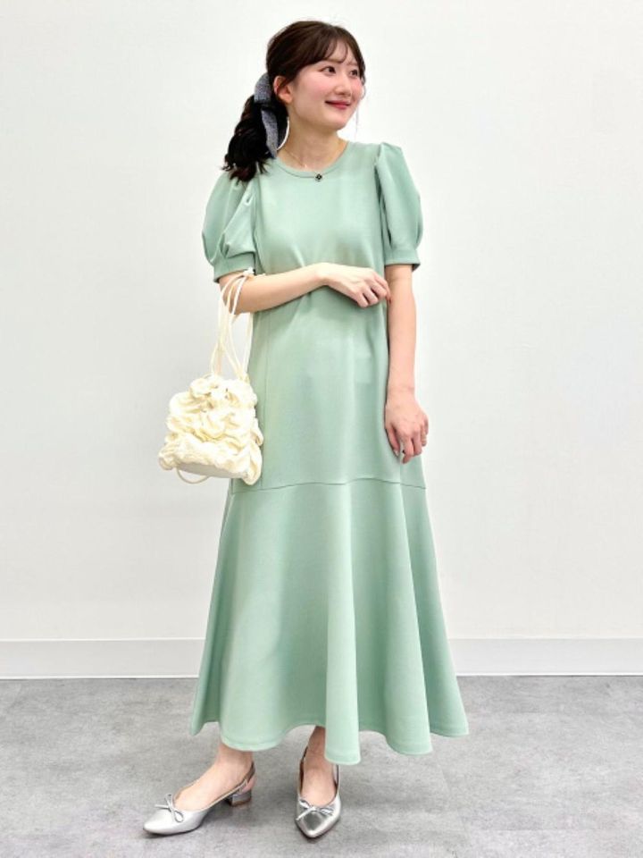 画像1: 出典：GU