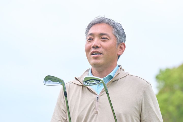 今どきの飛び系アイアン2機種を石井良介プロが試打！