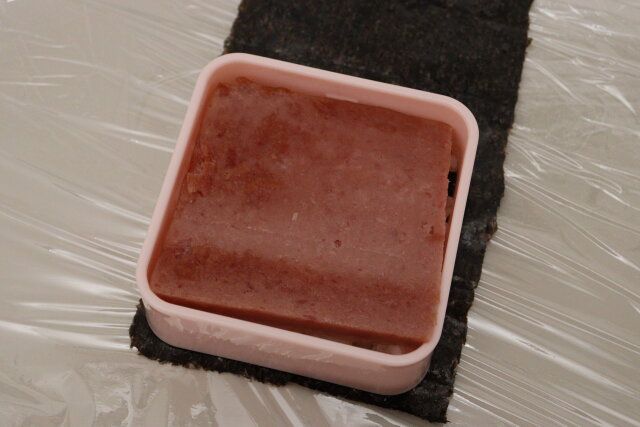 セリアのおにぎりサンドメーカーの作り方3