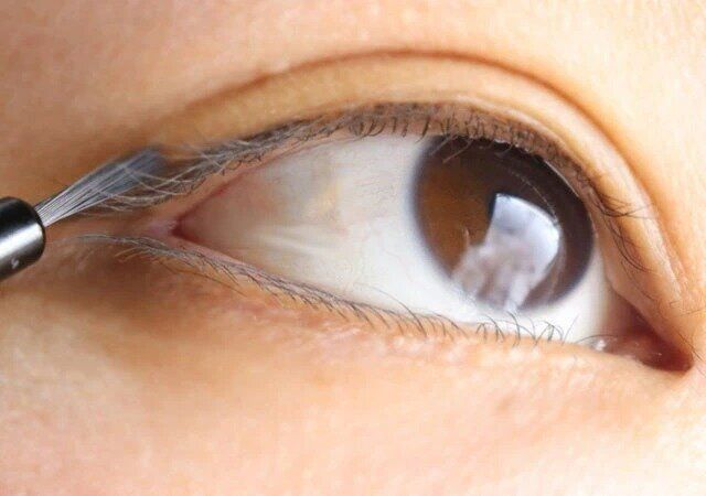 ダイソー アイライナーブラシ