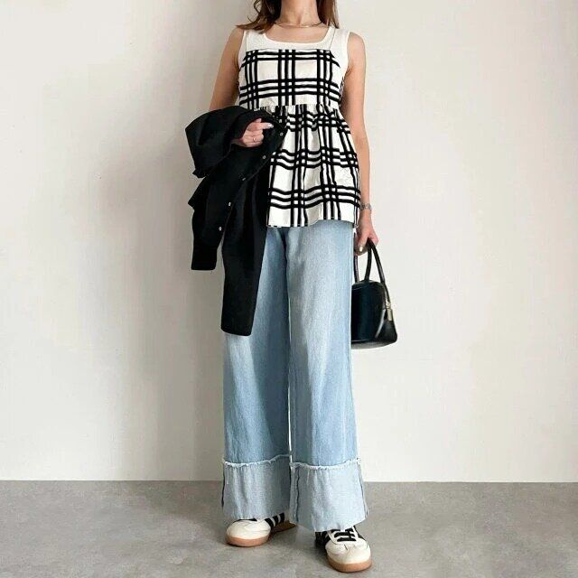 2025gu春夏レディースリブニットスクエアネックタンクトップお手本コーデ