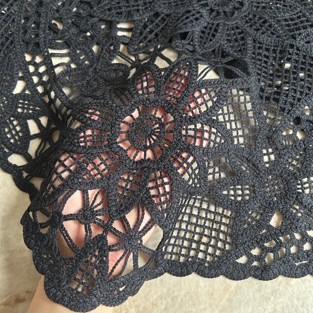 近くで見るとこのような素材感