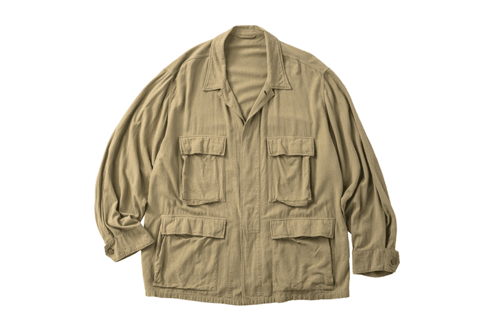 〈コモリ〉のジャケット