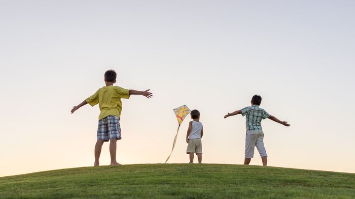 “あっという間”の正体：自己成長が時間を縮める心理トリック