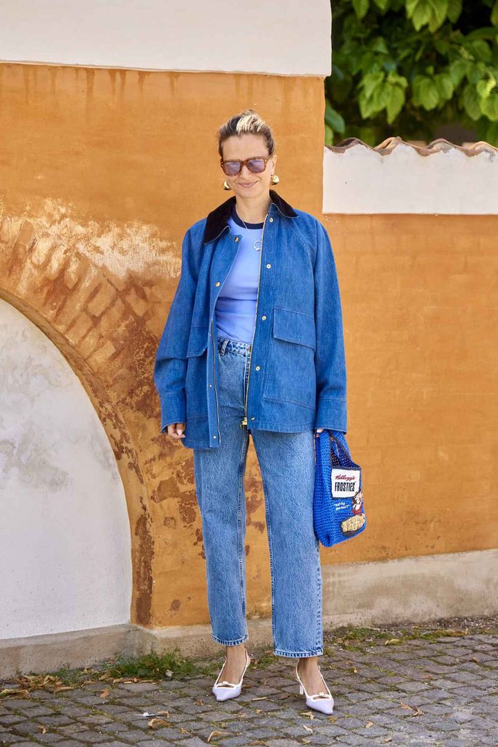 画像: デニムスタイルを格上げするユニークなミニバッグ