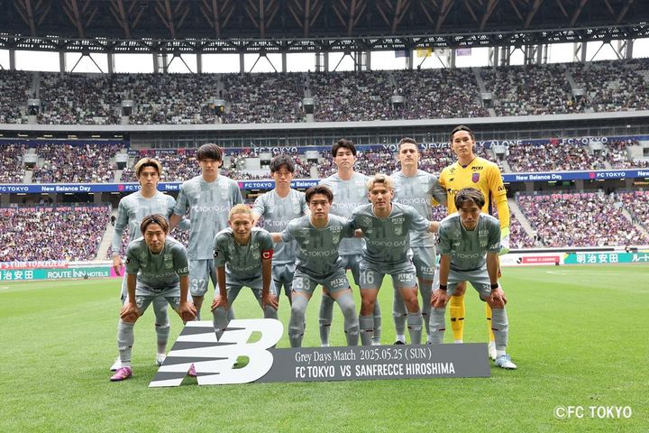 FC東京が“NEW BALANCEグレー”を祝う限定ユニフォームを発表！選手の「着こなし案」もご紹介