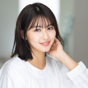 日用品図鑑：タレント・三原勇希の愛用する〈NewBalance〉のランニングシューズetc.