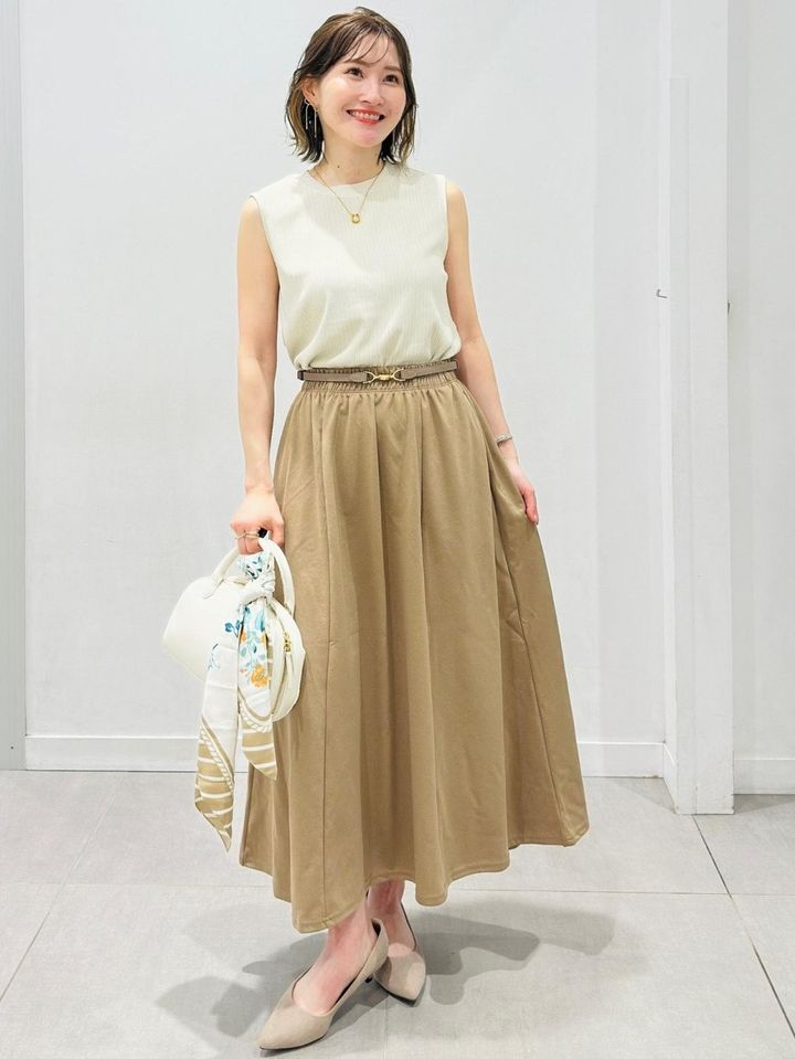 画像2: 出典：GU