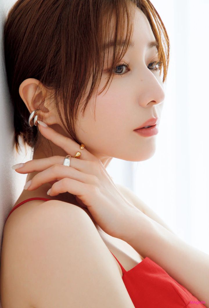 田中みな実さんのリピ買い品。100箱超えのパック、マツキヨ購入品、久世福商店の柿の種も！