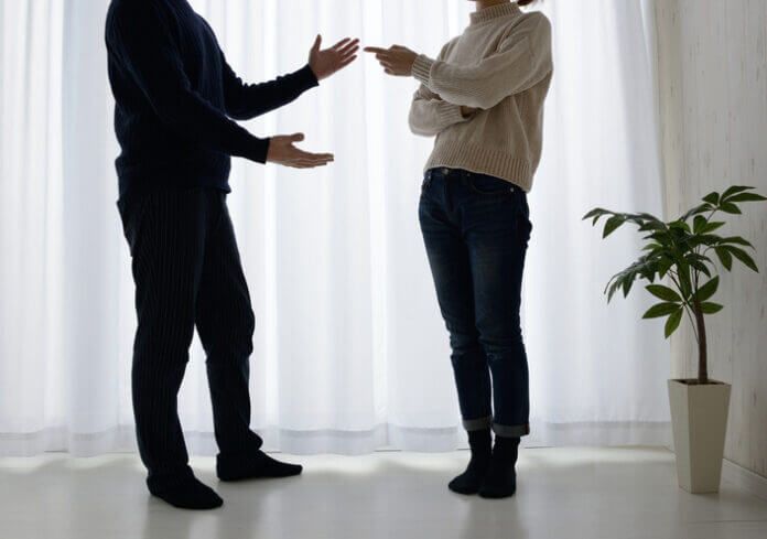 みっともなくて呆れる…下品なおじさんの特徴6選