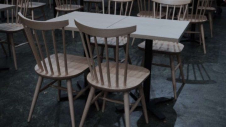 フードコートにて（画像はイメージ）