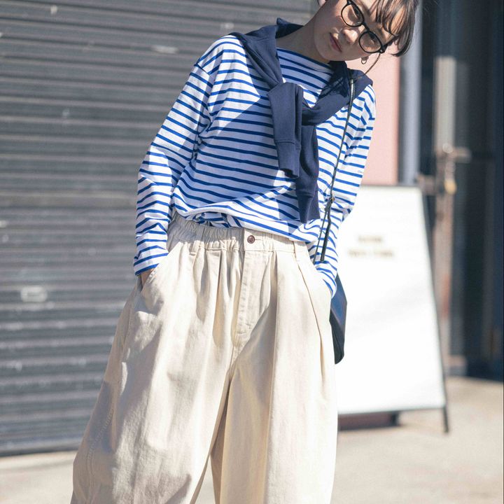 初夏のブルーコーデ2選。爽快なだけじゃないニュアンスで着こなす【FUDGE FRIEND おしゃれさんの毎日コーディネート｜UMI】