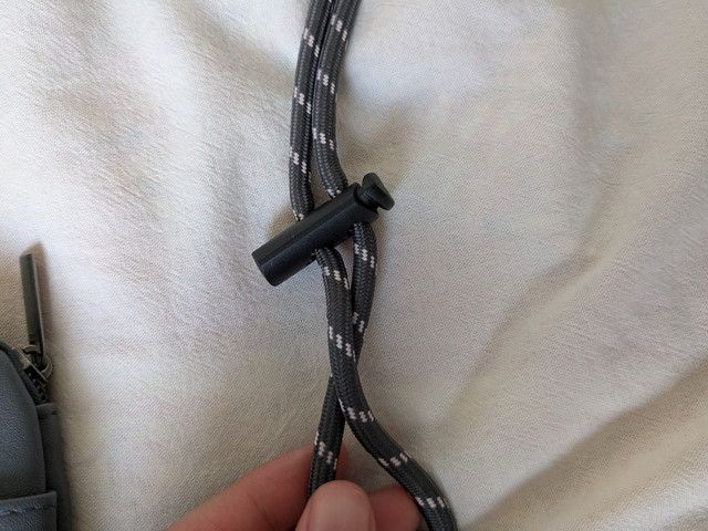 ムーミンマルチケース調整できるストラップ