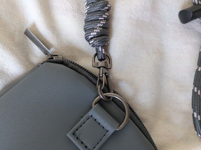 ムーミンリトルミイマルチケース取り外し可能ストラップ