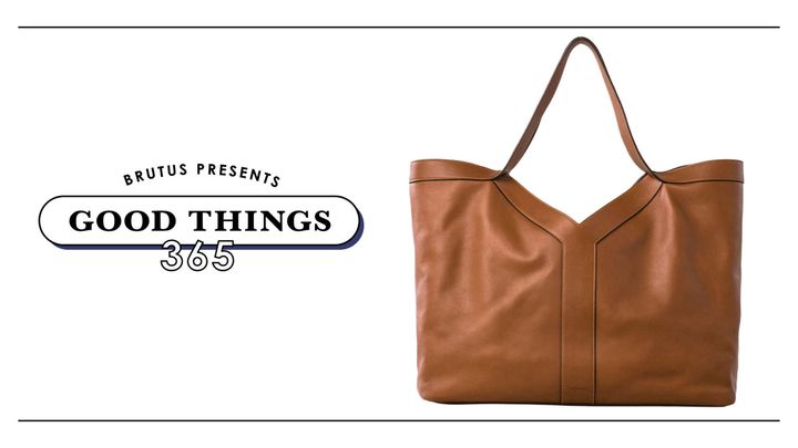 〈サンローラン〉のバッグ