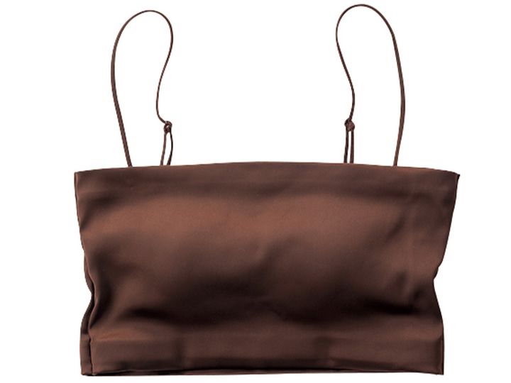 ミースロエのツヤ感のあるブラトップ