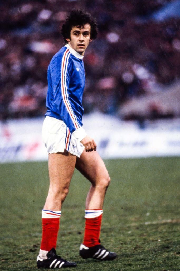 サッカーの歴史上「最高の10番」トップ5