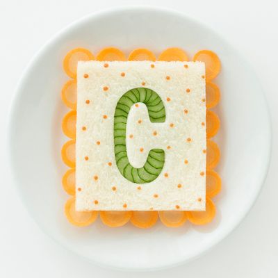 【月星座占い 双子座の新月】5/27〜6/10の運勢 恋愛/仕事/金運 は？ この時期は、直感を信じて、自分が求めているものに素直になろう！【イヴルルド遙華の“突撃！”ムーンセラピー占い】