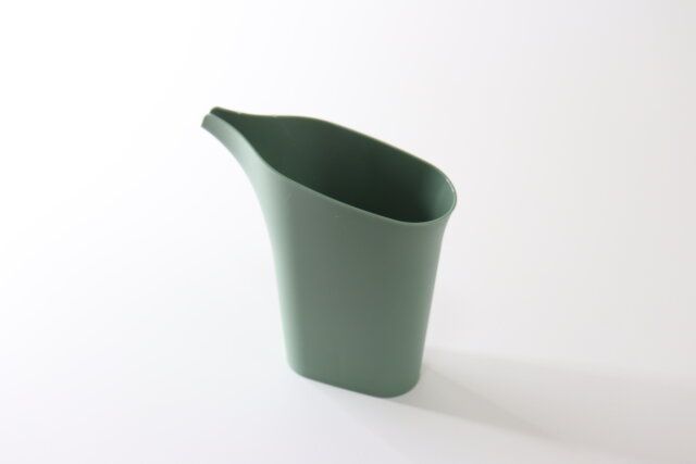 スリム水差し デザイン