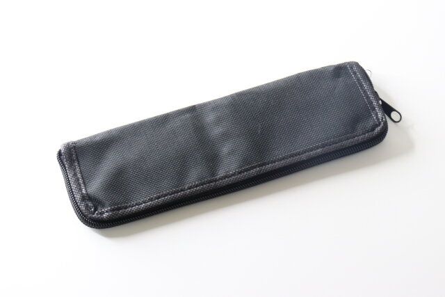 セリアコスメツールポーチスリム