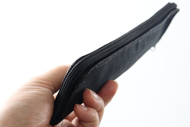 セリアコスメツールポーチ110円