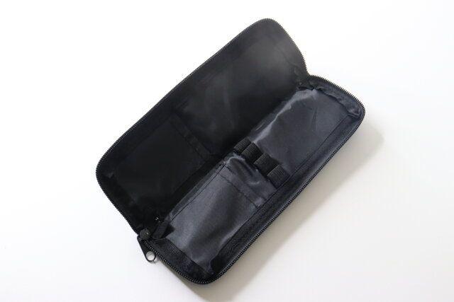 セリアコスメツールポーチファスナー