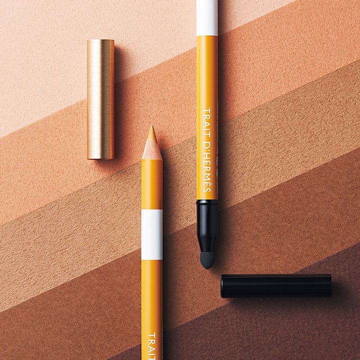 エルメスのトレ ドゥ エルメス クレヨン ユー 30