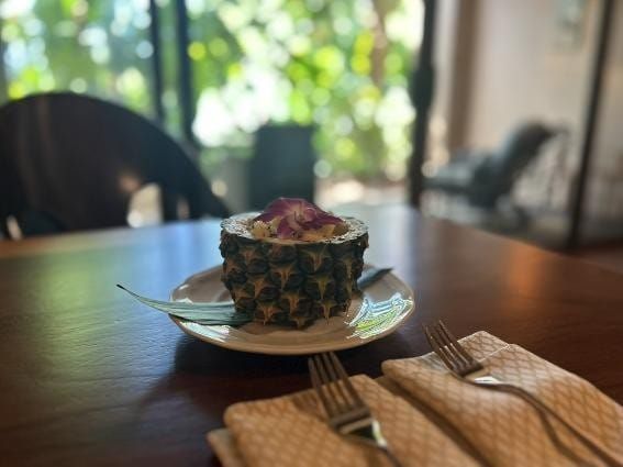 ウエルカムパイナップル