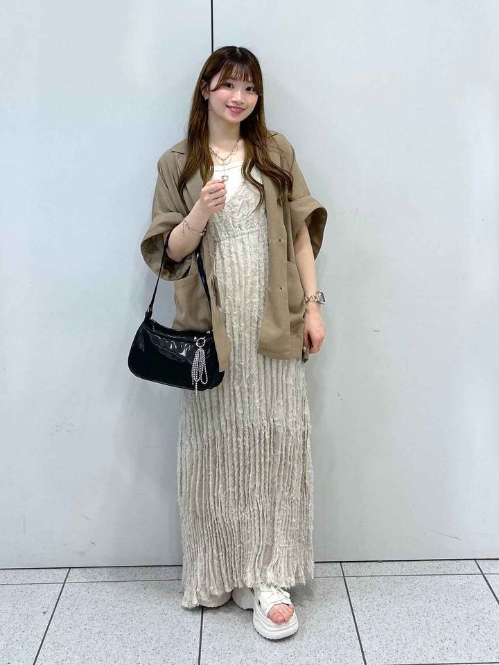 画像1: 出典：and ST