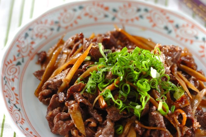 牛肉とゴボウのオイスター炒め